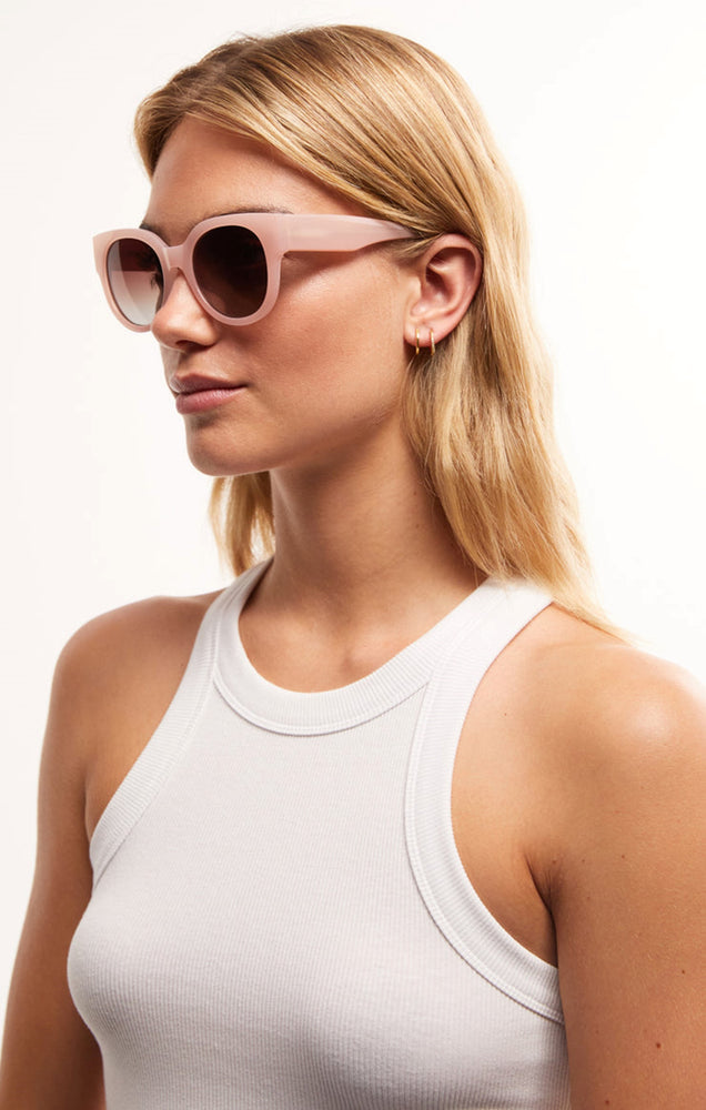 
                  
                    LUNCH DATE SUNGLASSES - BLUSH PINK GRADIENT
                  
                